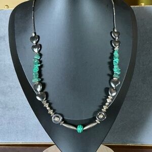 Vintage Liquid Silver Malachite Hematite Hearts Necklace